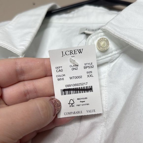 J. Crew Factory Button-Up Oxford Shirt in Signature Fit - Picture 7 of 10